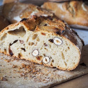 Pain noisettes et raisins