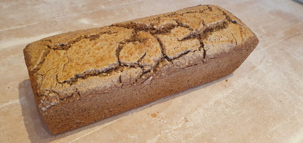 Pain sarrasin sésame sans gluten